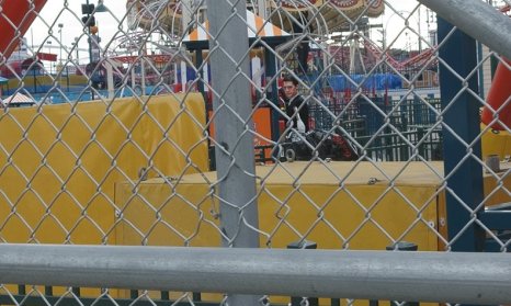 603660_10151369093262105_1610794714_n